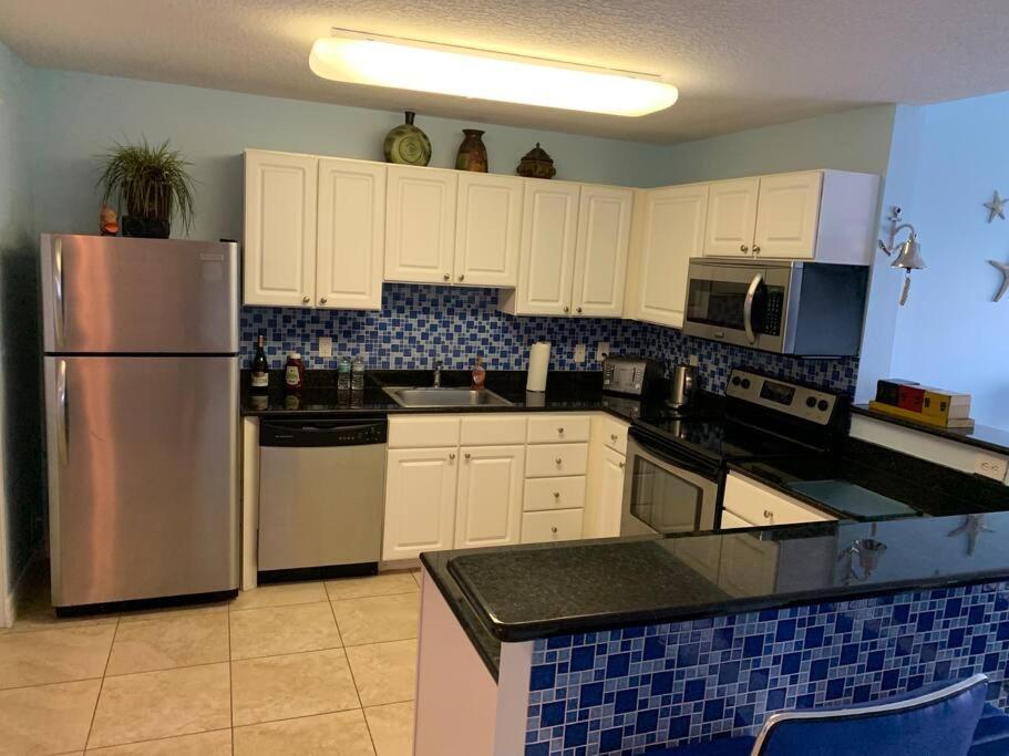 Gulf Coast Gold Private Condo - 2Bed, 2Bath, Sleep 6, Across Street From Beach, Balcony Views Of Sunsets, Beach & Gulf, Pool, Gym St. Pete Beach Dış mekan fotoğraf
